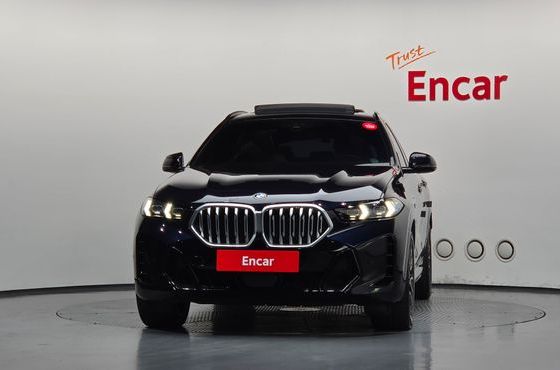 BMW X6 xDrive40i M Sport — пробег 23 015 км — фото 3 из 5
