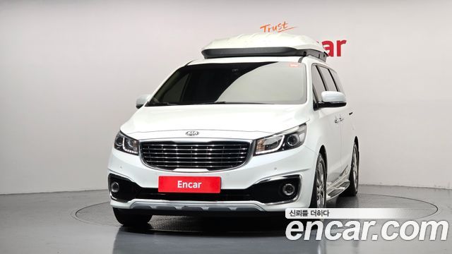 Kia Carnival 9-seater Outdoor Prestige — пробег 154 181 км — фото 3 из 5