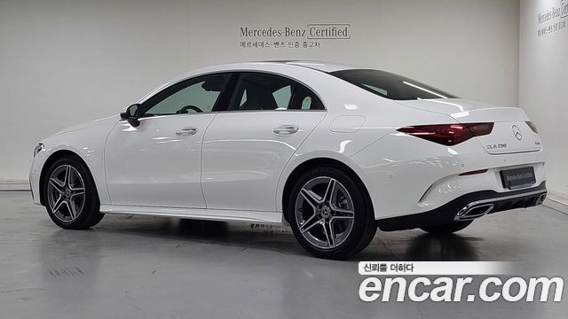 Mercedes-Benz CLA-Class CLA250 4MATIC — пробег 4 053 км — фото 2 из 5