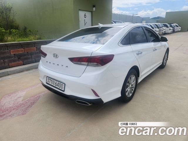 Hyundai Sonata 1.6 Turbo Style — пробег 182 394 км — фото 4 из 5