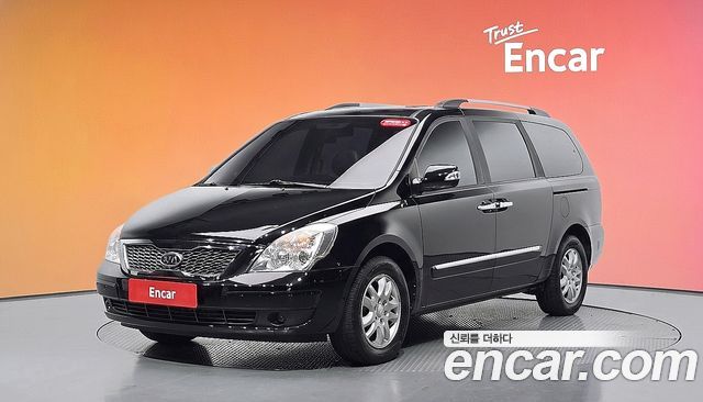 Kia Carnival New Carnival Limousine GLX High-Deluxe — пробег 105 957 км — фото 1 из 5