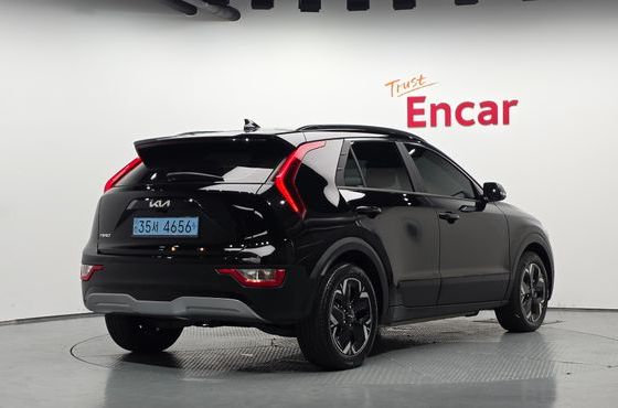 Kia Niro Air — пробег 17 463 км — фото 2 из 5