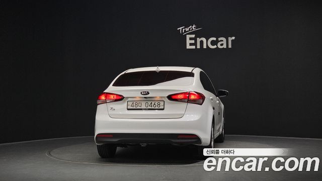 Kia K3 из Кореи Encar