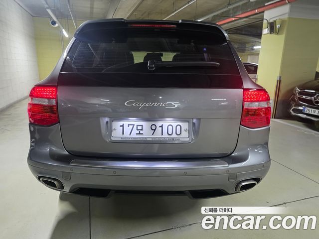 Porsche Cayenne 4.8 S 957 — пробег 98 000 км — фото 4 из 5