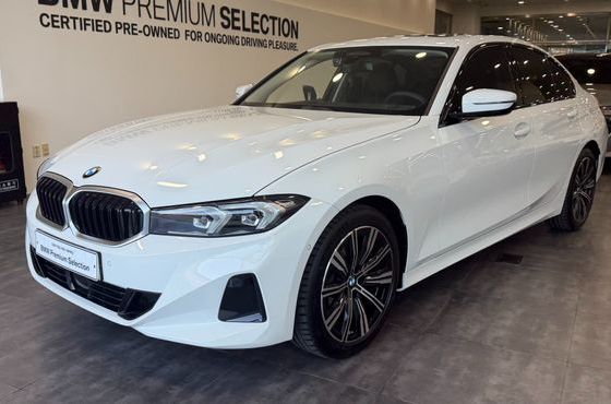 BMW 3-Series 320i — пробег 7 519 км