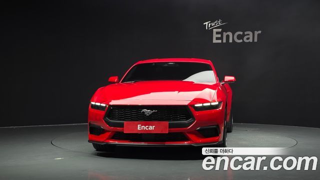 Ford Mustang 2.3 EcoBoost Premium Coupe — пробег 6 075 км — фото 3 из 5