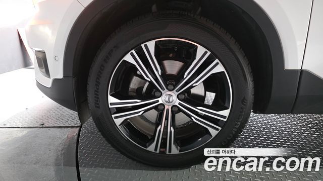 Volvo XC40 из Кореи Encar