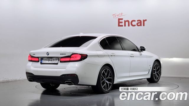 BMW 5-Series 530i xDrive M Sport Package — пробег 94 025 км — фото 2 из 5