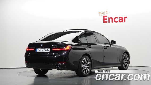 BMW 3-Series из Кореи Encar