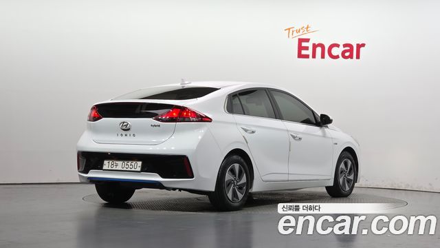 Hyundai Ioniq N — пробег 108 575 км — фото 2 из 5