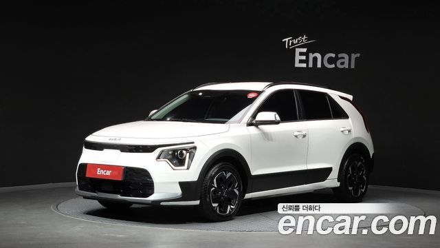 Kia Niro Air — пробег 175 816 км — фото 1 из 5