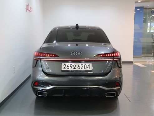 Audi A6 40 TFSI S Line — пробег 955 км — фото 4 из 5