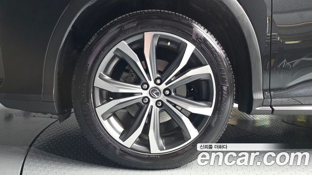 Lexus RX Executive — пробег 64 735 км — фото 5 из 5