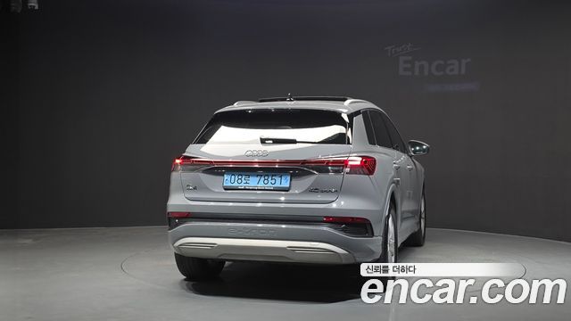 Audi Q4 e-tron 40 — пробег 53 550 км — фото 4 из 5