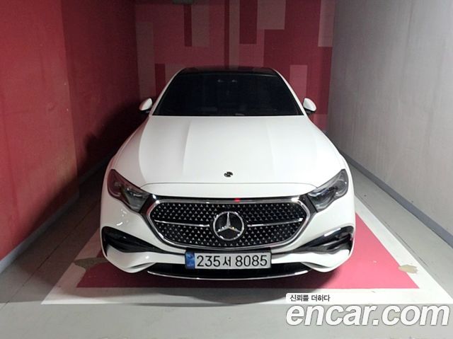 Mercedes-Benz E-Class E300 4MATIC AMG Line — пробег 18 000 км — фото 2 из 5