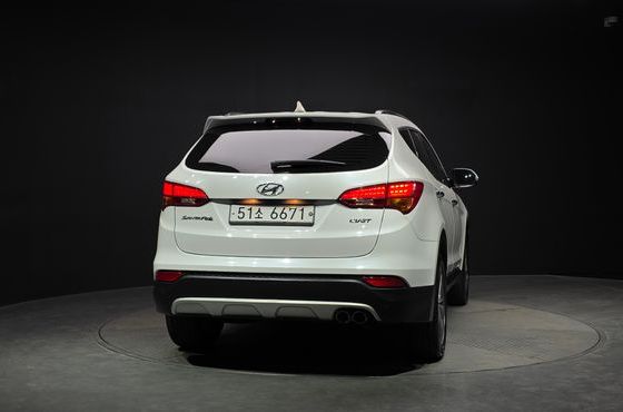 Hyundai Santafe Diesel(e-VGT) 2.0 2WD Exclusive — пробег 152 045 км — фото 4 из 5