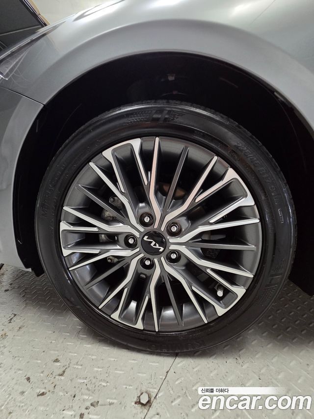 Kia K3 из Кореи Encar
