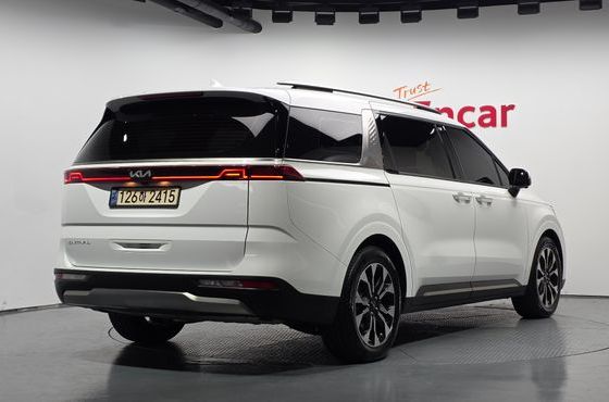 Kia Carnival Diesel 9-Seater Signature — пробег 166 501 км — фото 2 из 5