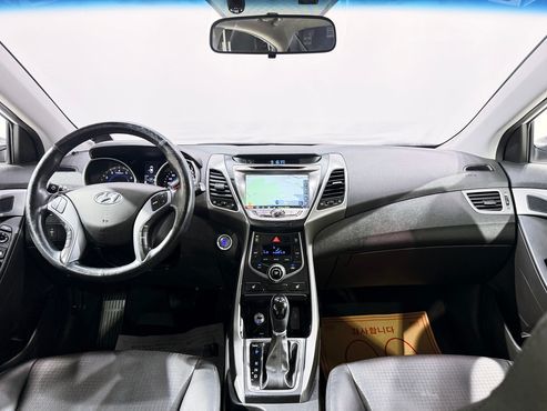 Hyundai AVANTE 1.6 GDi Smart Standard — пробег 187 185 км — фото 4 из 5