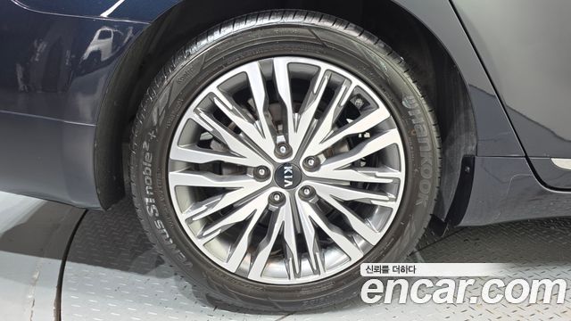 Kia K7 из Кореи Encar