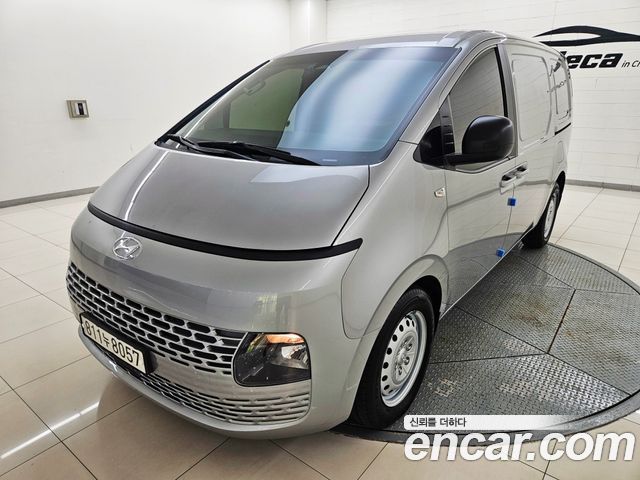 Hyundai Staria Cargo 3-Seater Smart — пробег 78 010 км — фото 3 из 5
