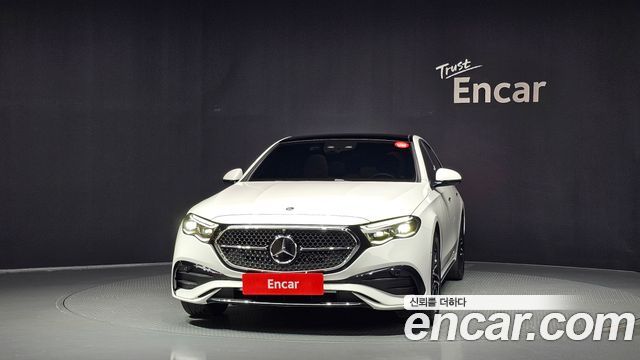 Mercedes-Benz E-Class E300 4MATIC AMG Line — пробег 11 015 км — фото 3 из 5