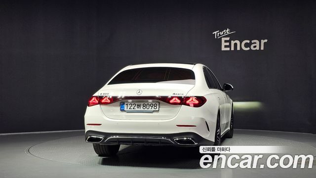Mercedes-Benz E-Class E300 4MATIC AMG Line — пробег 11 015 км — фото 4 из 5