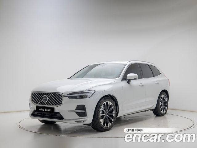 Volvo XC60 B5 Ultra Bright Air Sus — пробег 4 814 км — фото 1 из 5