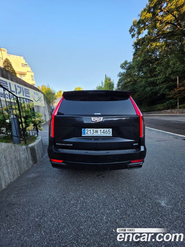 Cadillac Escalade 6.2 Sports Platinum — пробег 26 480 км — фото 4 из 5