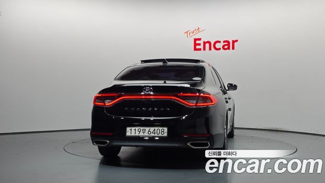 Hyundai Grandeur из Кореи Encar
