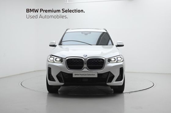 BMW iX3 M Sports — пробег 74 241 км — фото 3 из 5
