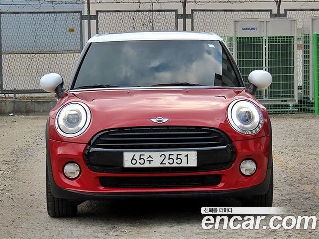 Mini Cooper 5Door HIGH 3rd — пробег 115 608 км — фото 3 из 5