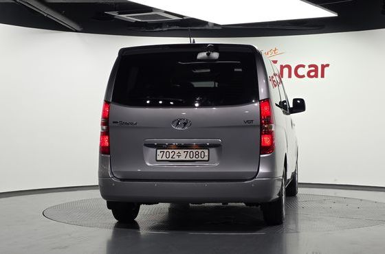 Hyundai Starex 11-Seater Wagon Modern — пробег 19 216 км — фото 4 из 5