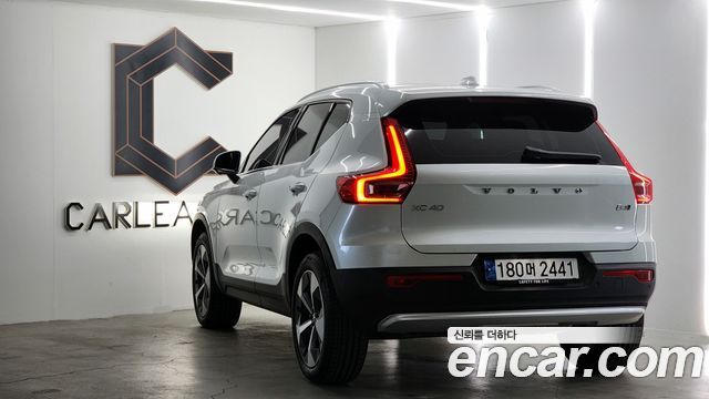 Volvo XC40 B4 Ultimate Bright — пробег 8 158 км — фото 3 из 5