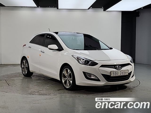Hyundai i30 Diesel 1.6 VGT PYL — пробег 136 000 км — фото 2 из 5