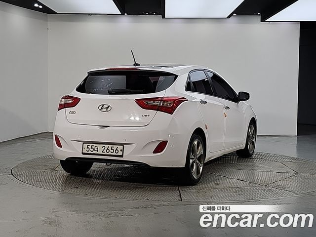 Hyundai i30 Diesel 1.6 VGT PYL — пробег 136 000 км — фото 4 из 5