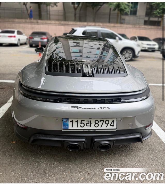 Porsche 911 Carrera GTS — пробег 6 780 км — фото 2 из 5