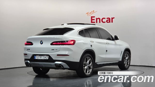 BMW X4 xDrive20i xLine — пробег 34 305 км — фото 2 из 5