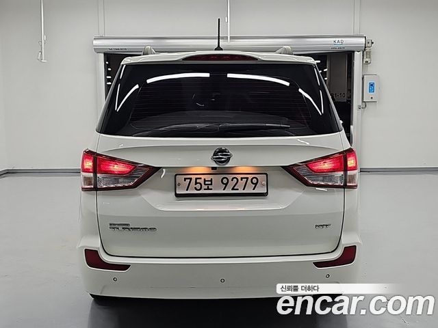 Ssangyong KORANDO 4WD RX 11-seater — пробег 46 642 км — фото 3 из 5