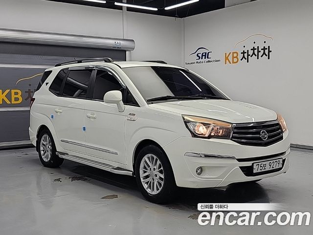 Ssangyong KORANDO 4WD RX 11-seater — пробег 46 642 км — фото 4 из 5