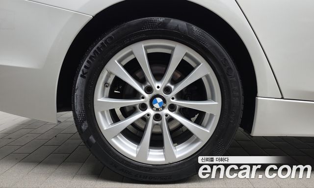 BMW 3-Series из Кореи Encar