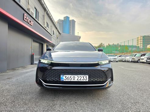 Toyota Crown 2.5 4WD Hybrid — пробег 13 900 км — фото 3 из 5
