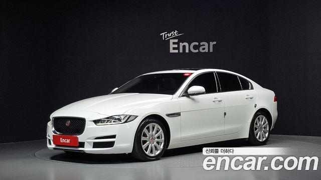 Jaguar XE 20d Prestige — пробег 155 184 км — фото 1 из 5