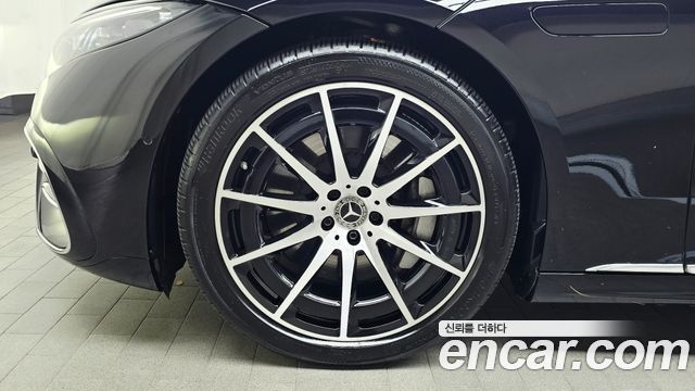 Mercedes-Benz EQS EQS450+ AMG Line — пробег 41 300 км — фото 5 из 5