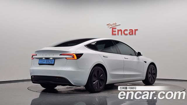 Tesla Model 3 Premium Long Range RWD — пробег 424 км — фото 2 из 5