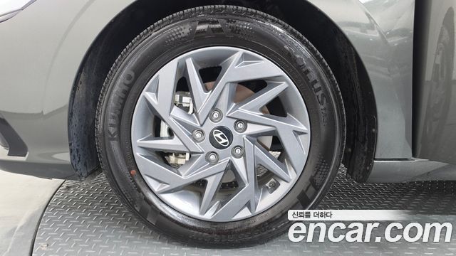 Hyundai AVANTE Modern — пробег 15 354 км — фото 5 из 5