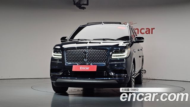 Lincoln Navigator 3.5L — пробег 77 599 км — фото 3 из 5