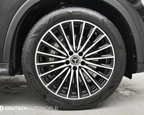 Mercedes-Benz GLC-Class GLC300 4MATIC AMG Line — пробег 38 000 км — фото 5 из 5