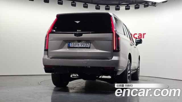 Cadillac Escalade 6.2 Sports Platinum — пробег 63 572 км — фото 4 из 5