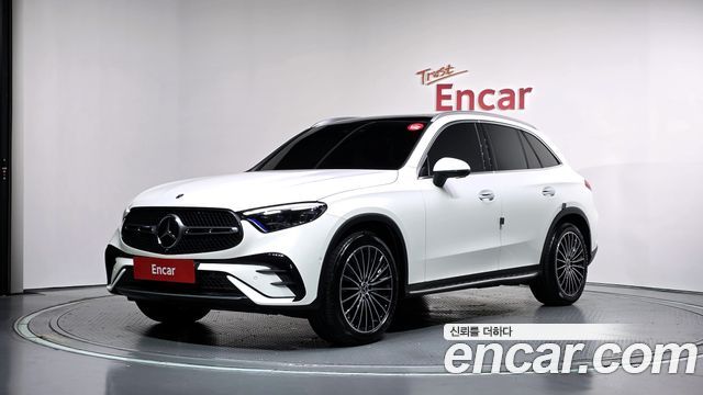 Mercedes-Benz GLC-Class GLC300 4MATIC AMG Line — пробег 56 810 км — фото 1 из 5